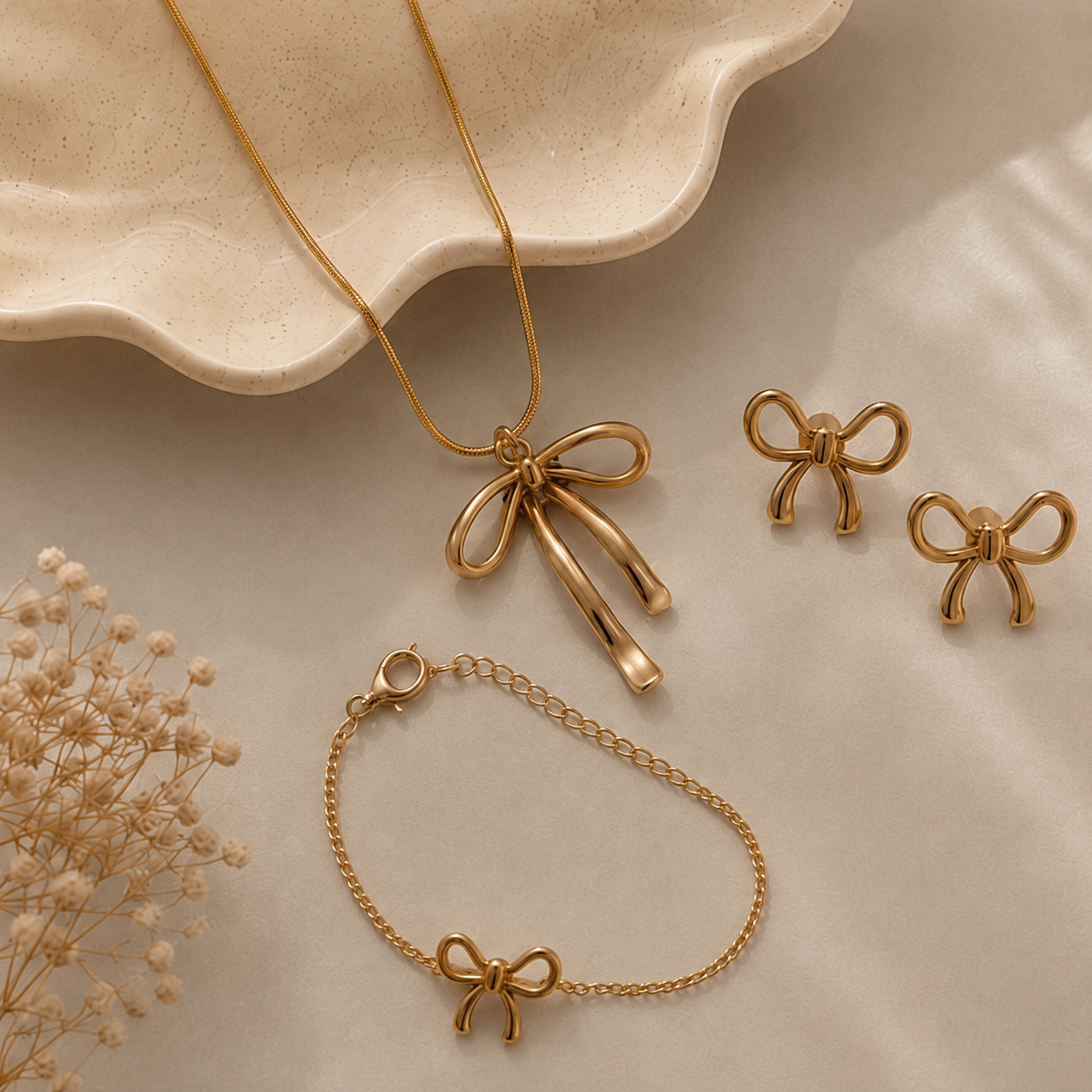 Elara Bow Bracelet